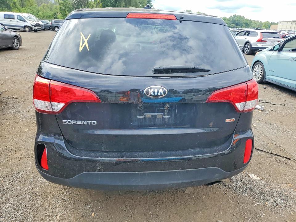 66715336 :رقم المزاد ، 5XYKTCA66FG614204 vin ، 2015 Kia Sorento مزاد بيع