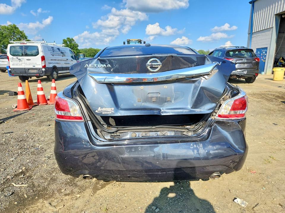 Продаж на аукціоні авто 2015 Nissan Altima, vin: 1N4AL3AP8FC593130, номер лоту: 64249256