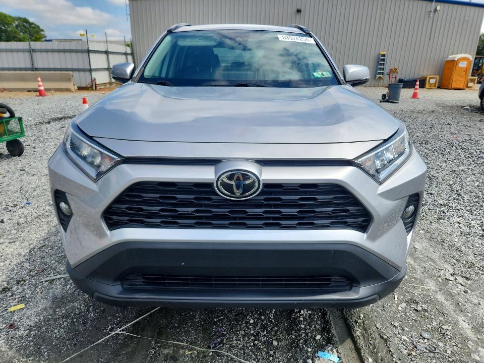 2020 Toyota Rav4 მანქანა იყიდება აუქციონზე, vin: 2T3P1RFV7LC128143, აუქციონის ნომერი: 63926256