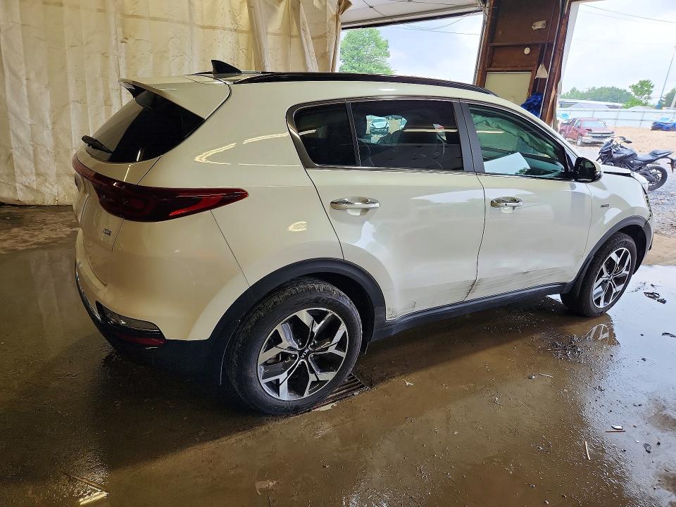Продажа на аукционе авто 2022 Kia Sportage, vin: KNDPNCAC9N7013399, номер лота: 64912086