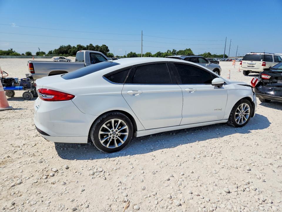 Продаж на аукціоні авто 2017 Ford Fusion, vin: 3FA6P0LU1HR256749, номер лоту: 63766706