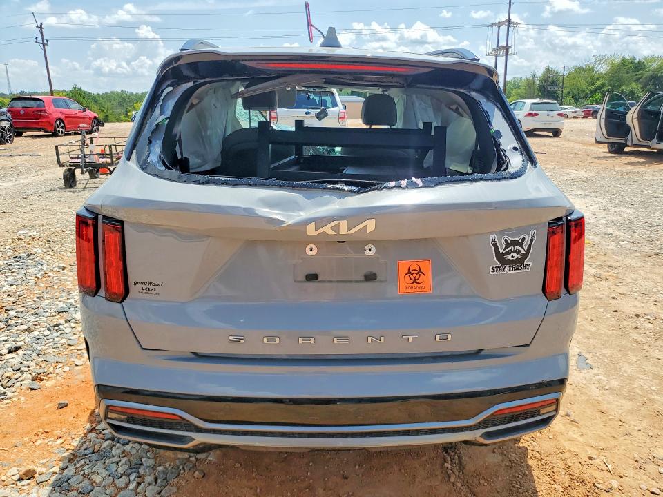 65554676 :رقم المزاد ، 5XYRK4LF4NG157184 vin ، 2022 Kia Sorento مزاد بيع