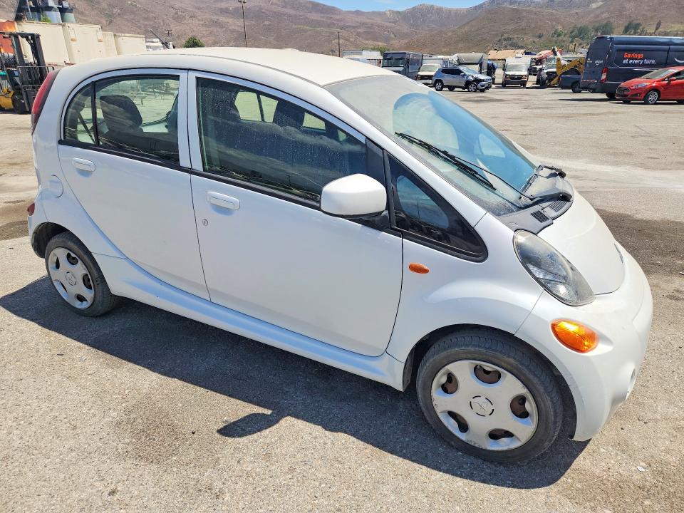66475586 :رقم المزاد ، JA3215H14CU028752 vin ، 2012 Mitsubishi I Miev مزاد بيع