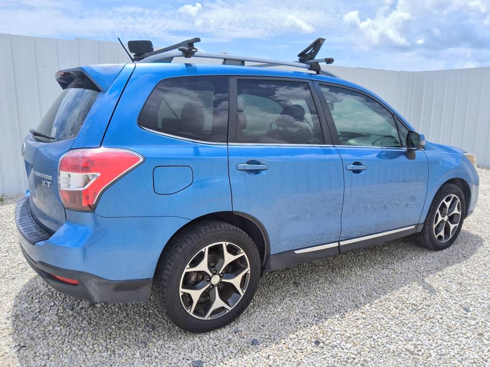63143246 :رقم المزاد ، JF2SJGWC6FH452742 vin ، 2015 Subaru Forester مزاد بيع