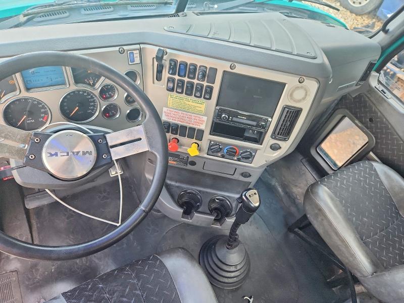 Продаж на аукціоні авто 2015 Mack 600, vin: 1M1AW02Y4FM048270, номер лоту: 64027946