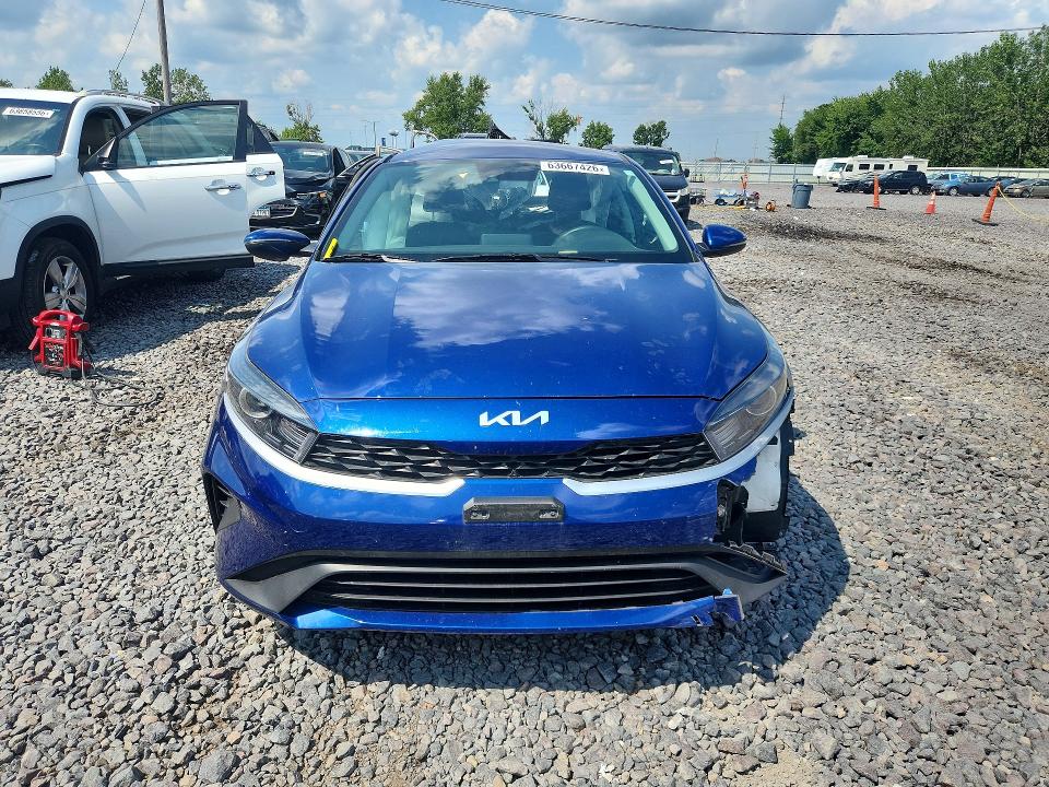 2024 Kia Forte მანქანა იყიდება აუქციონზე, vin: 3KPF24AD9RE703369, აუქციონის ნომერი: 63667426