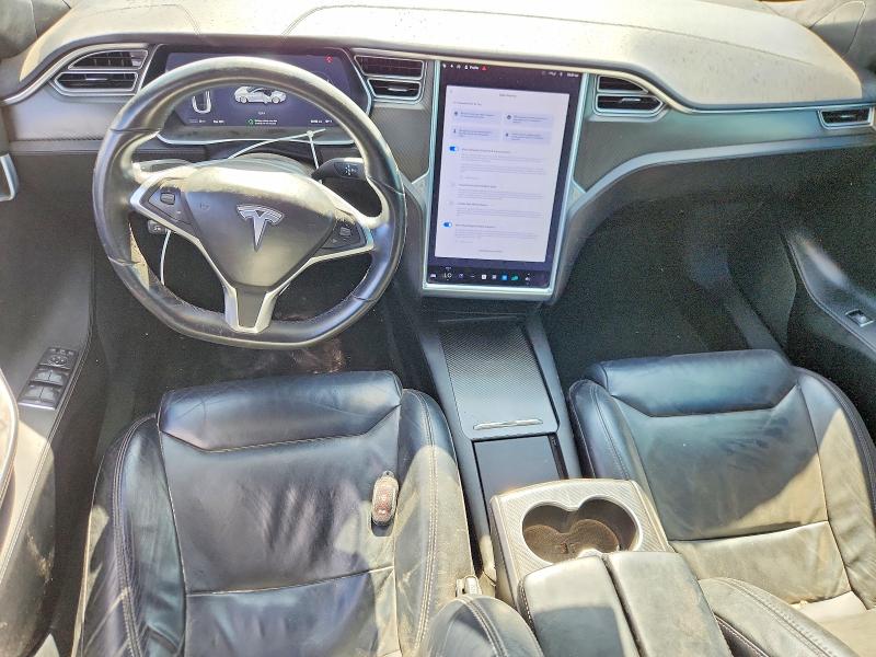 64585186 :رقم المزاد ، 5YJSA1E15HF206781 vin ، 2017 Tesla Model S مزاد بيع