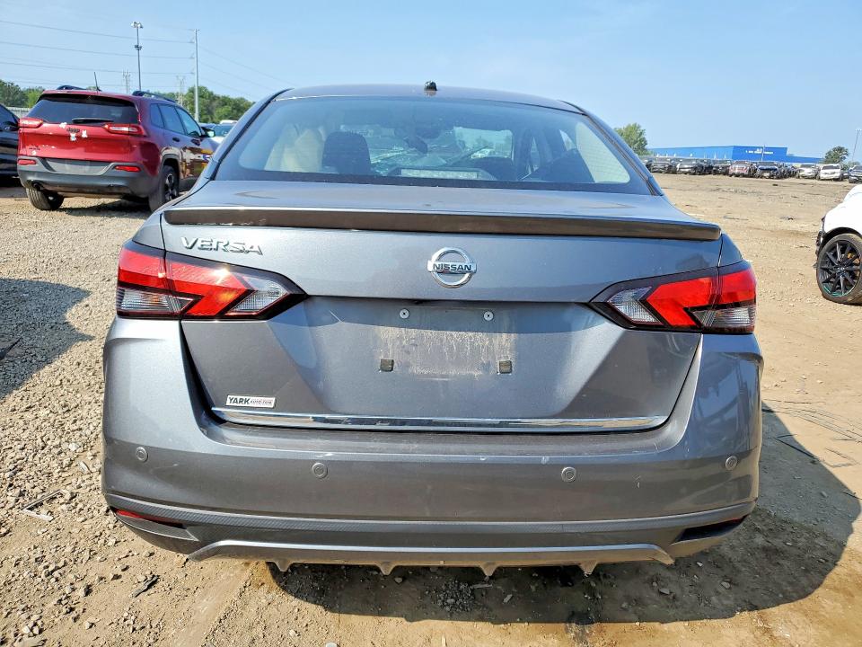 65796346 :رقم المزاد ، 3N1CN8DV6LL801805 vin ، 2020 Nissan Versa مزاد بيع