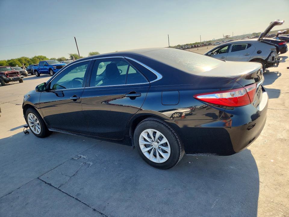 2016 Toyota Camry მანქანა იყიდება აუქციონზე, vin: 4T4BF1FK7GR517497, აუქციონის ნომერი: 64451526