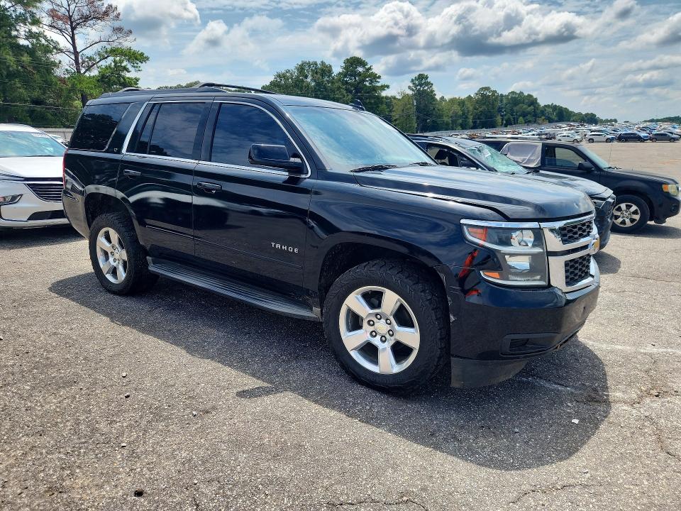 66826836 :رقم المزاد ، 1GNSCBKC9GR200469 vin ، 2016 Chevrolet Tahoe مزاد بيع