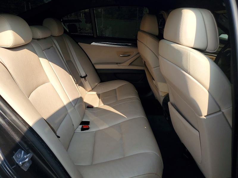 64485096 :رقم المزاد ، WBAFU9C52BC783542 vin ، 2011 Bmw 550 مزاد بيع