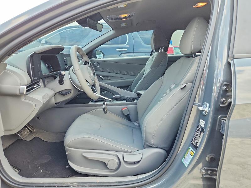 64546816 :رقم المزاد ، KMHLM4DG3TU111134 vin ، 2026 Hyundai Elantra مزاد بيع