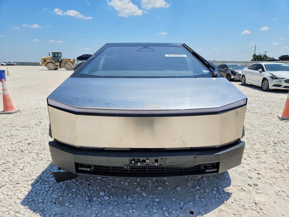 63345326 :رقم المزاد ، 7G2CEHED6SA076023 vin ، 2025 Tesla Cybertruck مزاد بيع