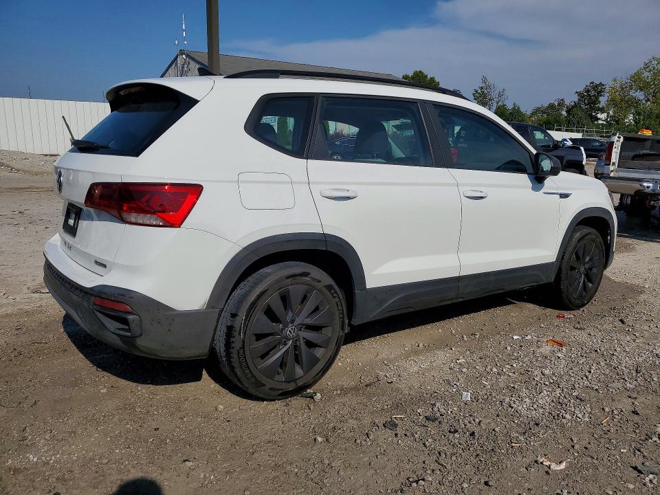 Продажа на аукционе авто 2022 Volkswagen Taos, vin: 3VVMX7B29NM023772, номер лота: 66409386