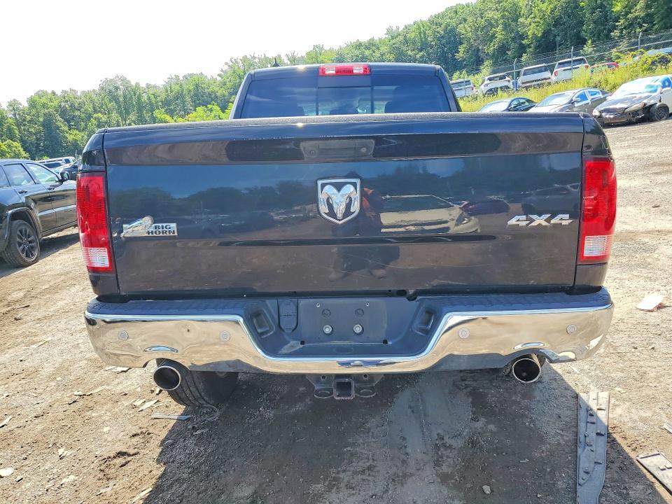 63521896 :رقم المزاد ، 1C6RR7GT5JS345379 vin ، 2018 Ram 1500 مزاد بيع