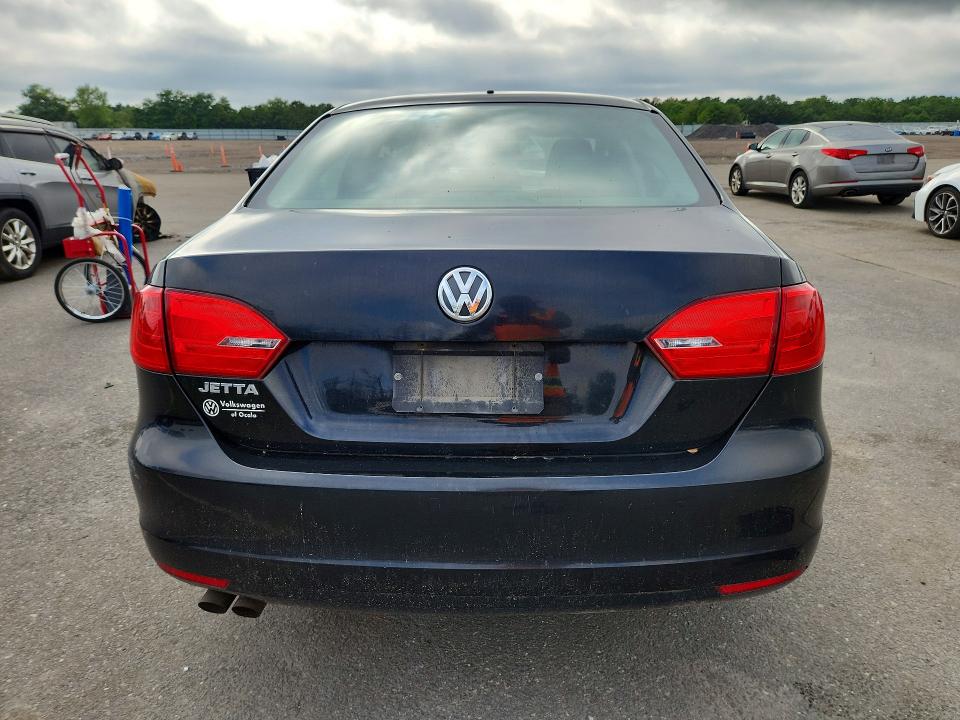 65333846 :رقم المزاد ، 3VW2K7AJ6EM381941 vin ، 2014 Volkswagen Jetta مزاد بيع
