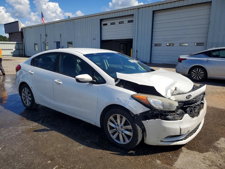 67338336 :رقم المزاد ، KNAFX4A67F5400193 vin ، 2015 Kia Forte مزاد بيع
