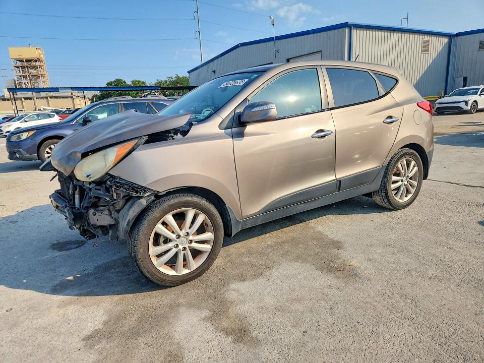 Продажа на аукционе авто 2010 Hyundai Tucson, vin: KM8JU3AC1AU074472, номер лота: 64028626