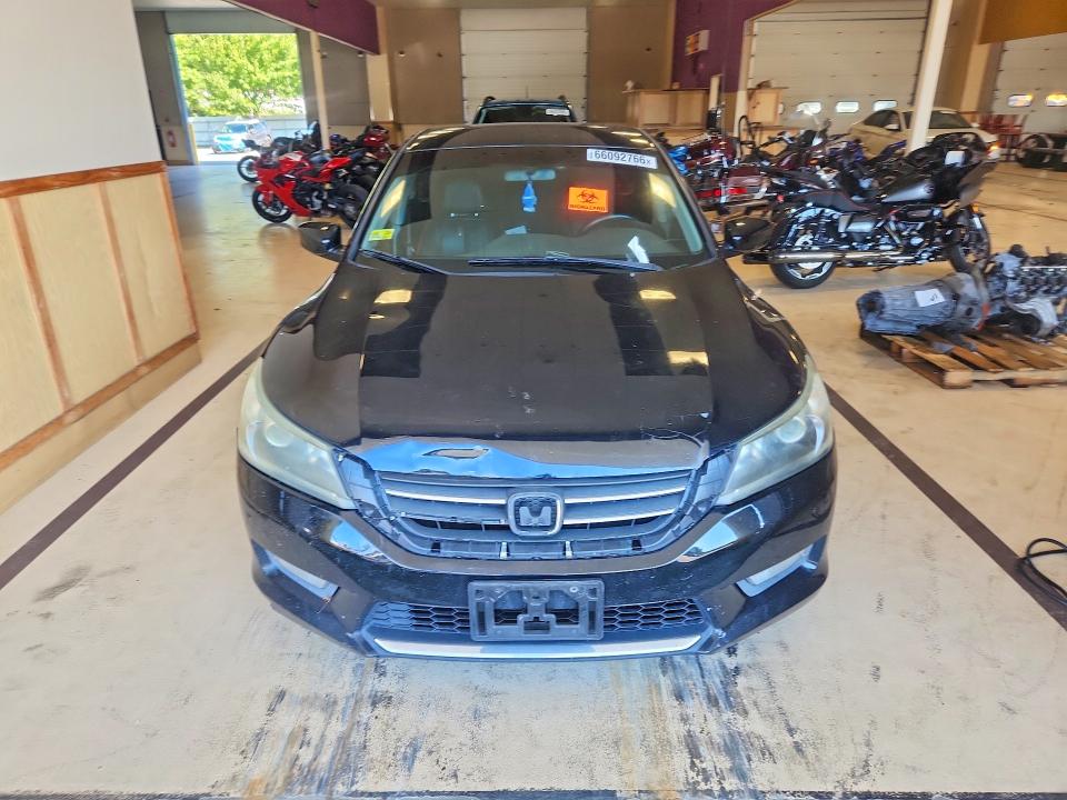 2015 Honda Accord მანქანა იყიდება აუქციონზე, vin: 1HGCR2F52FA020210, აუქციონის ნომერი: 66092766