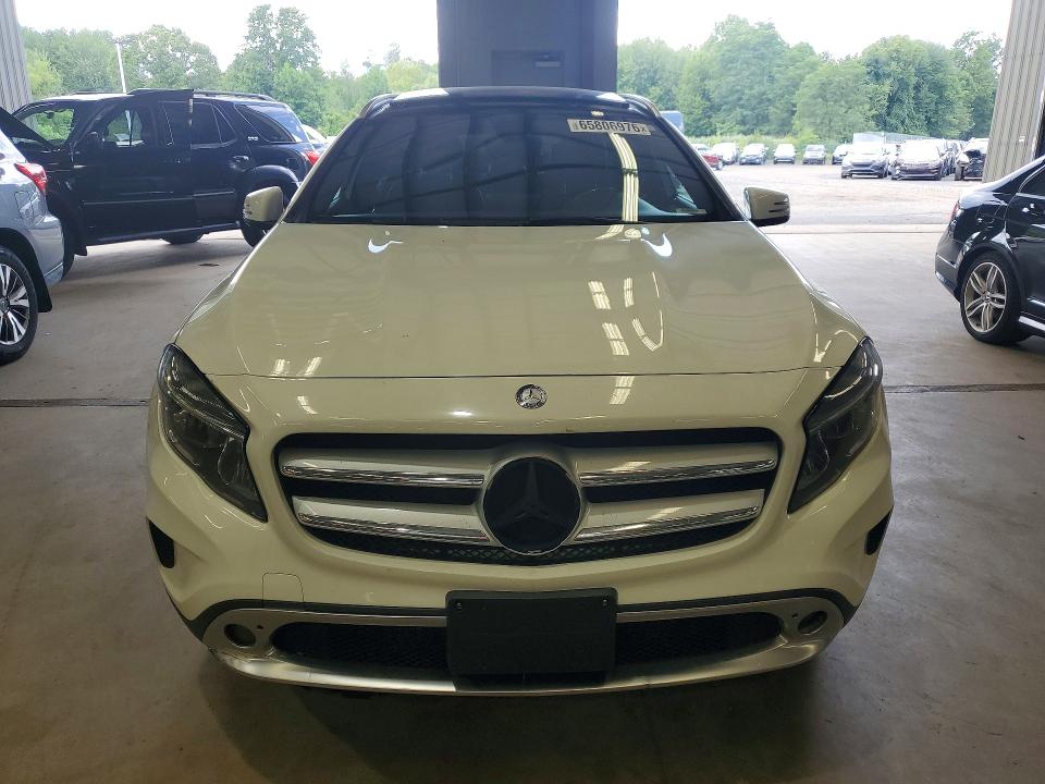 65806976 :رقم المزاد ، WDCTG4EB1HJ335293 vin ، 2017 Mercedes-benz Gla مزاد بيع