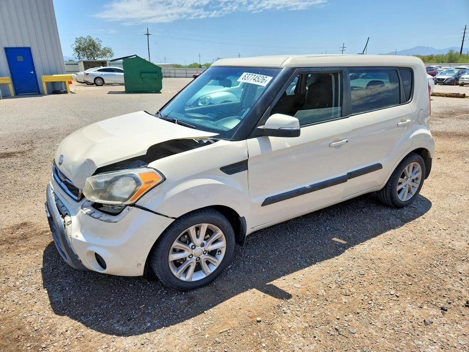 2013 Kia Soul მანქანა იყიდება აუქციონზე, vin: KNDJT2A6XD7758001, აუქციონის ნომერი: 63774526