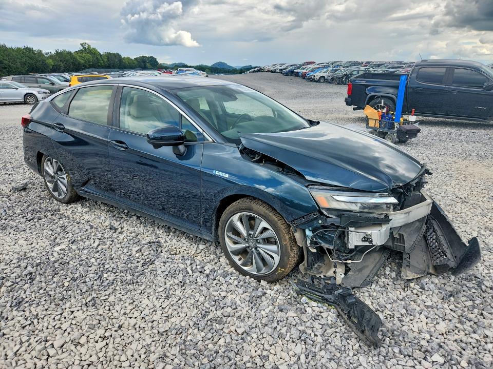 Продажа на аукционе авто 2018 Honda Clarity, vin: JHMZC5F10JC013230, номер лота: 63219596