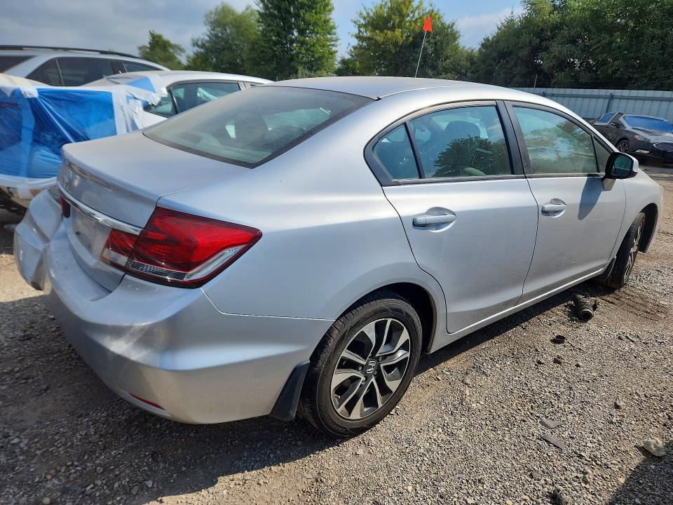 Продажа на аукционе авто 2013 Honda Civic, vin: 2HGFB2F81DH553773, номер лота: 66303906