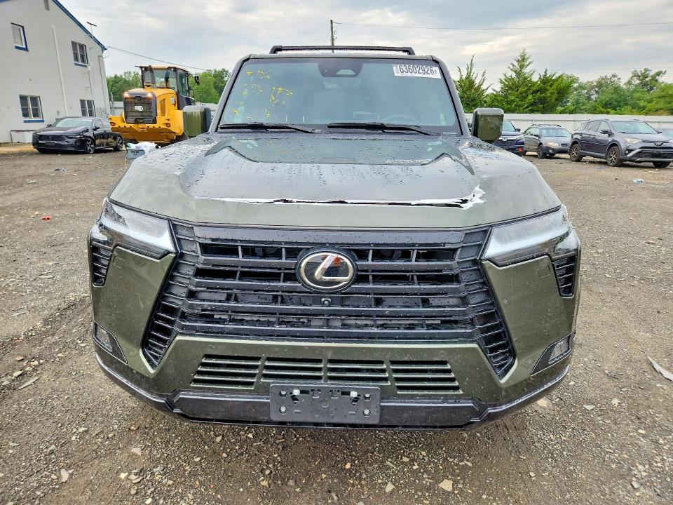 63602926 :رقم المزاد ، JTJTBCDX6R5024168 vin ، 2024 Lexus Gx 550 مزاد بيع