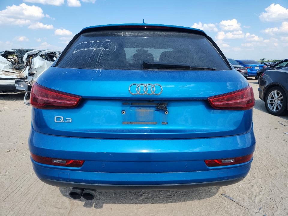 2016 Audi Q3 მანქანა იყიდება აუქციონზე, vin: WA1BFCFS6GR008962, აუქციონის ნომერი: 63163486