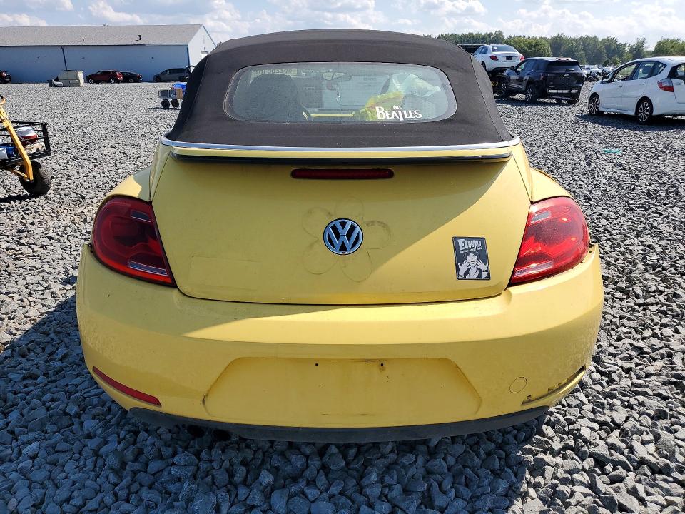 66226516 :رقم المزاد ، 3VW517AT7FM807848 vin ، 2015 Volkswagen Beetle مزاد بيع