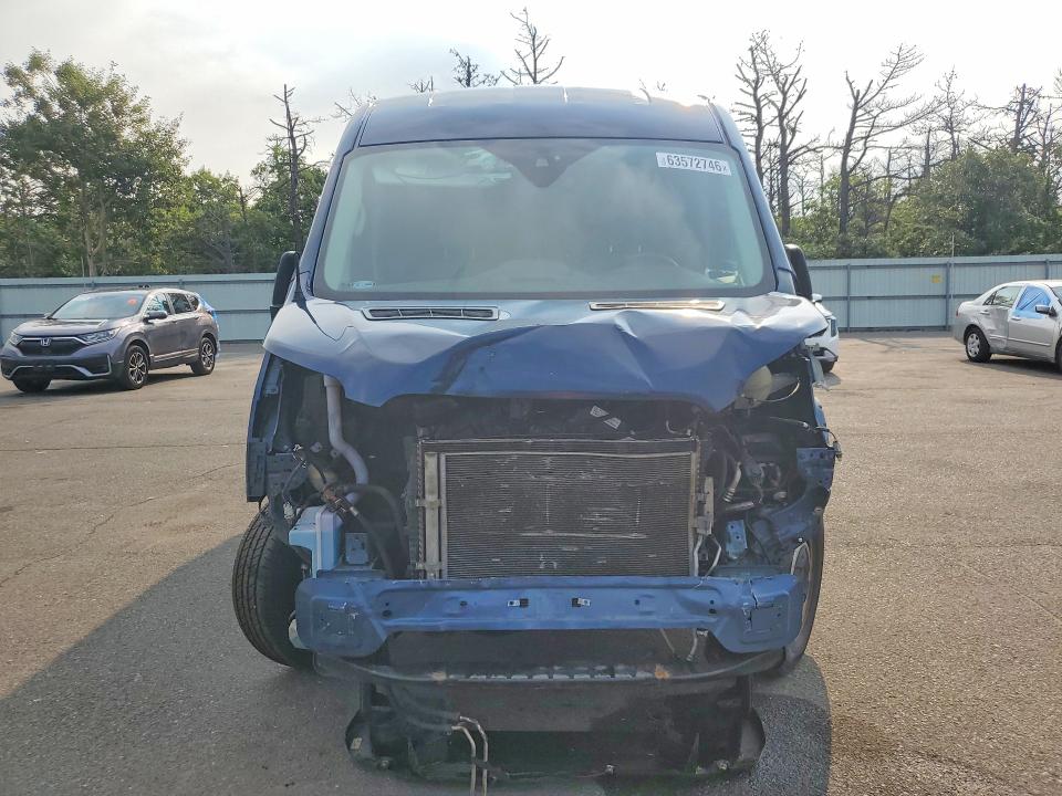 Продажа на аукционе авто 2018 Ford Transit, vin: 1FTYR2CM2JKB12808, номер лота: 63572746