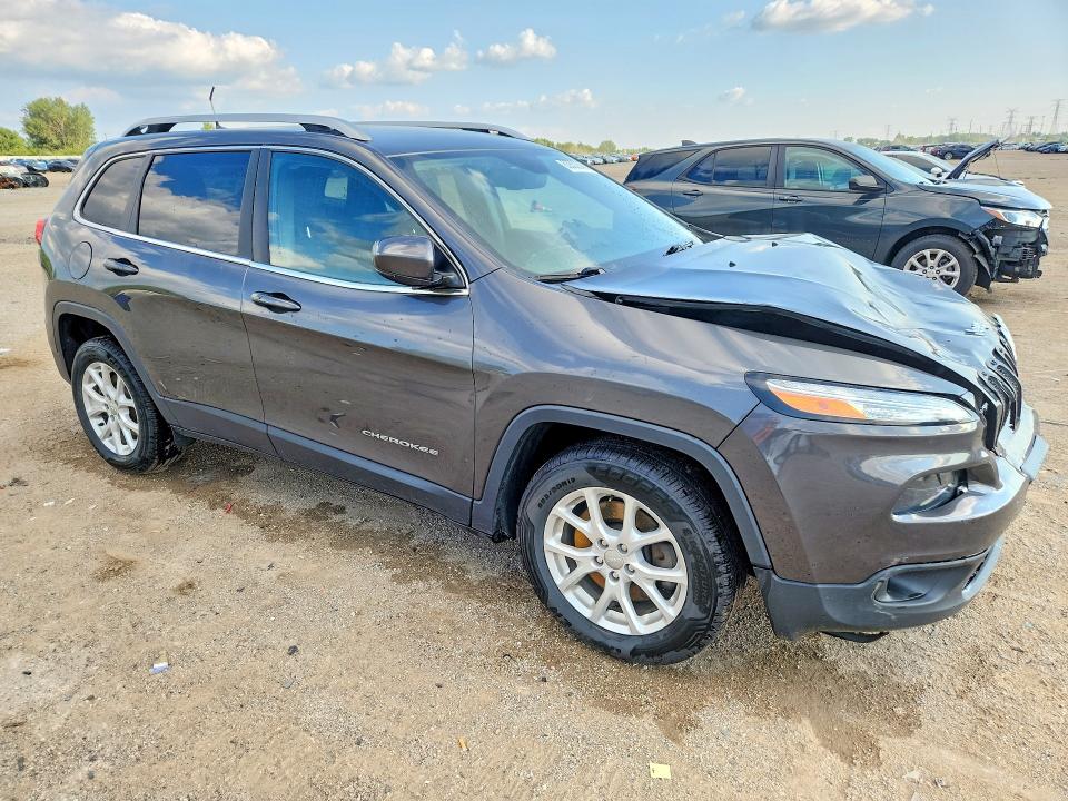 Продажа на аукционе авто 2016 Jeep Cherokee, vin: 1C4PJLCS1GW178114, номер лота: 63502846
