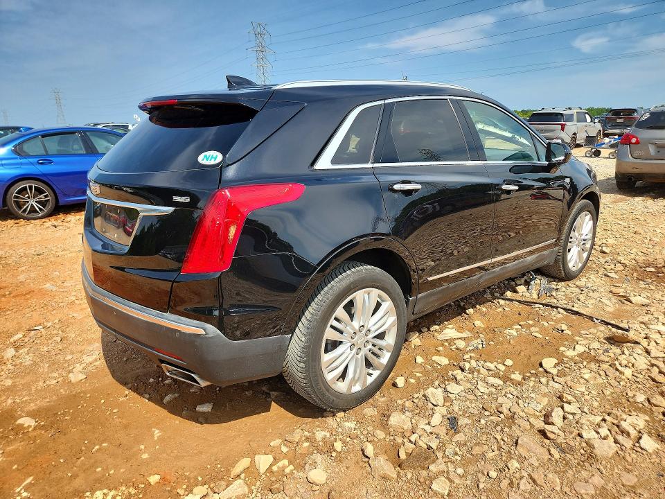64728646 :رقم المزاد ، 1GYKNFRS3KZ146208 vin ، 2019 Cadillac Xt5 مزاد بيع