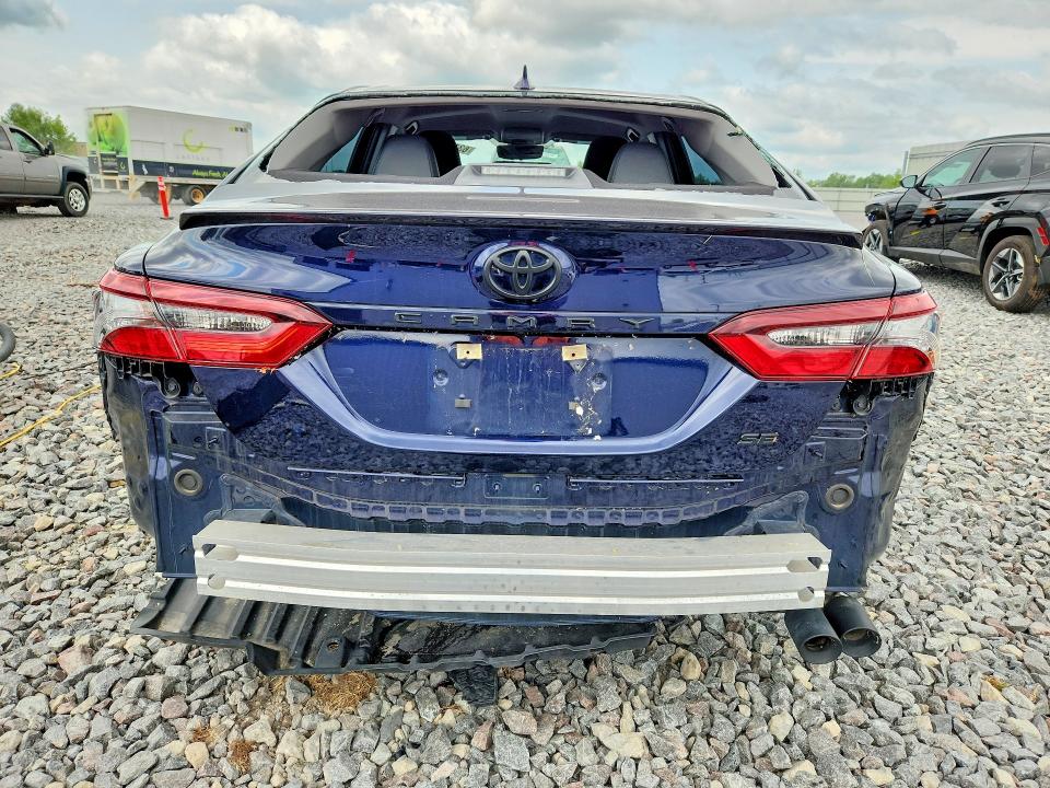 Продаж на аукціоні авто 2022 Toyota Camry, vin: 4T1G11AK0NU713526, номер лоту: 63152306