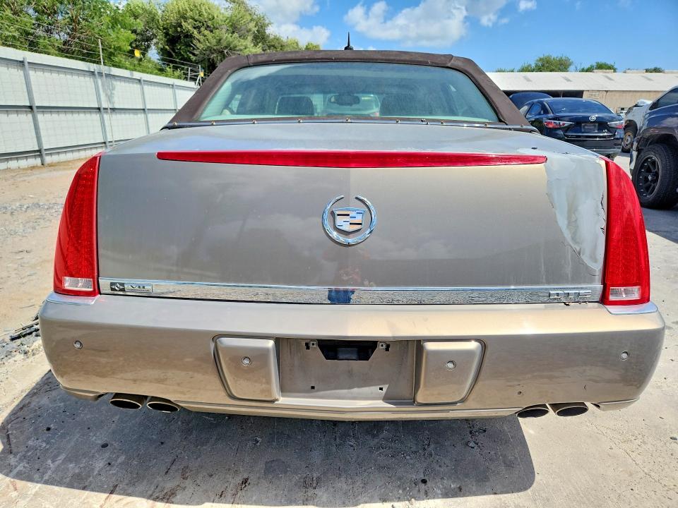 64687636 :رقم المزاد ، 1G6KD57Y56U242521 vin ، 2006 Cadillac Dts مزاد بيع