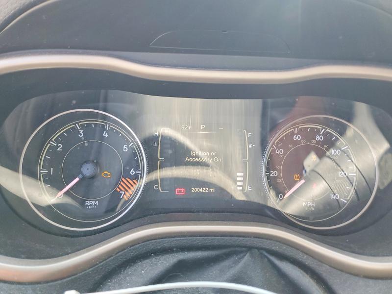 Продажа на аукционе авто 2014 Jeep Cherokee, vin: 1C4PJLCB4EW270315, номер лота: 63882786