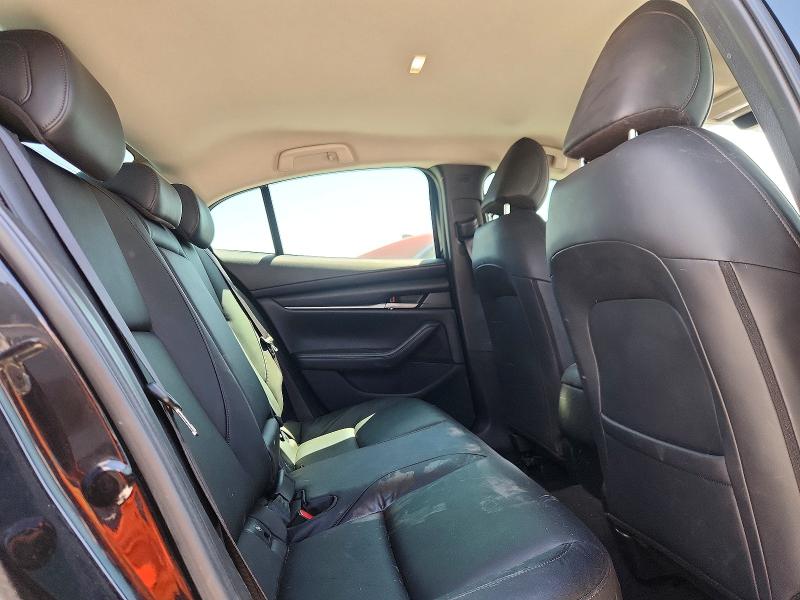 Продажа на аукционе авто 2021 Mazda 3, vin: JM1BPABL5M1318956, номер лота: 64237316
