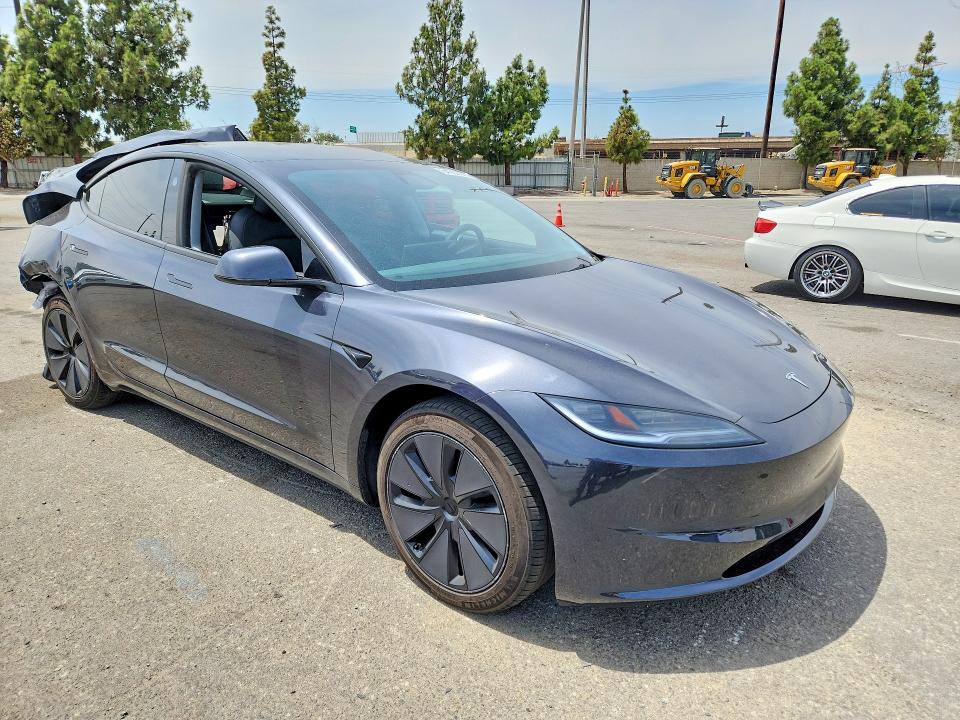 Продажа на аукционе авто 2025 Tesla Model 3, vin: 5YJ3E1EA4SF043590, номер лота: 64959396