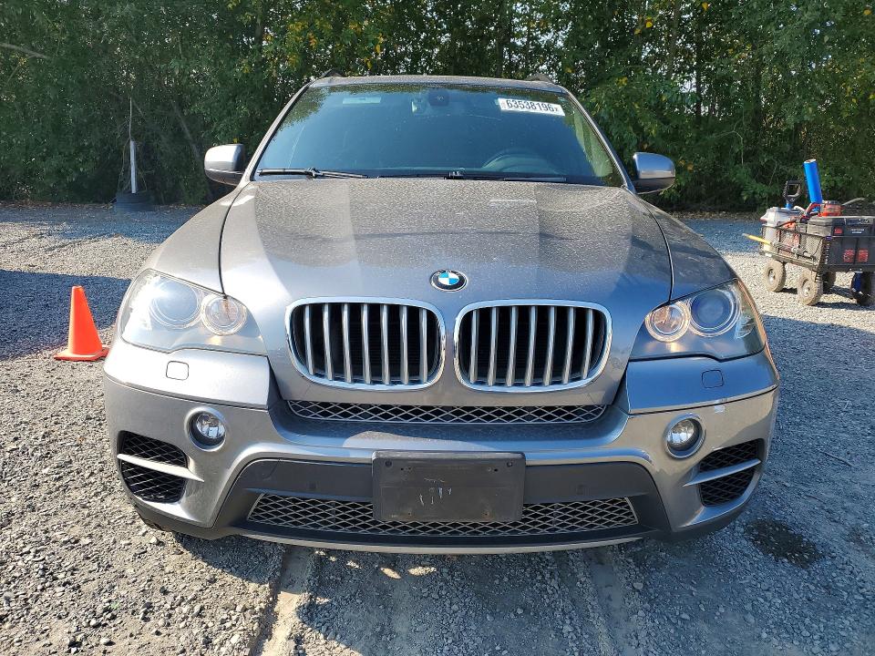 63538196 :رقم المزاد ، 5UXZV8C55BL417984 vin ، 2011 Bmw X5 مزاد بيع