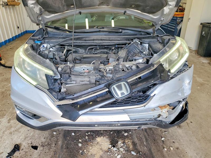 64088016 :رقم المزاد ، 5J6RM4H95FL132811 vin ، 2015 Honda Cr-v مزاد بيع