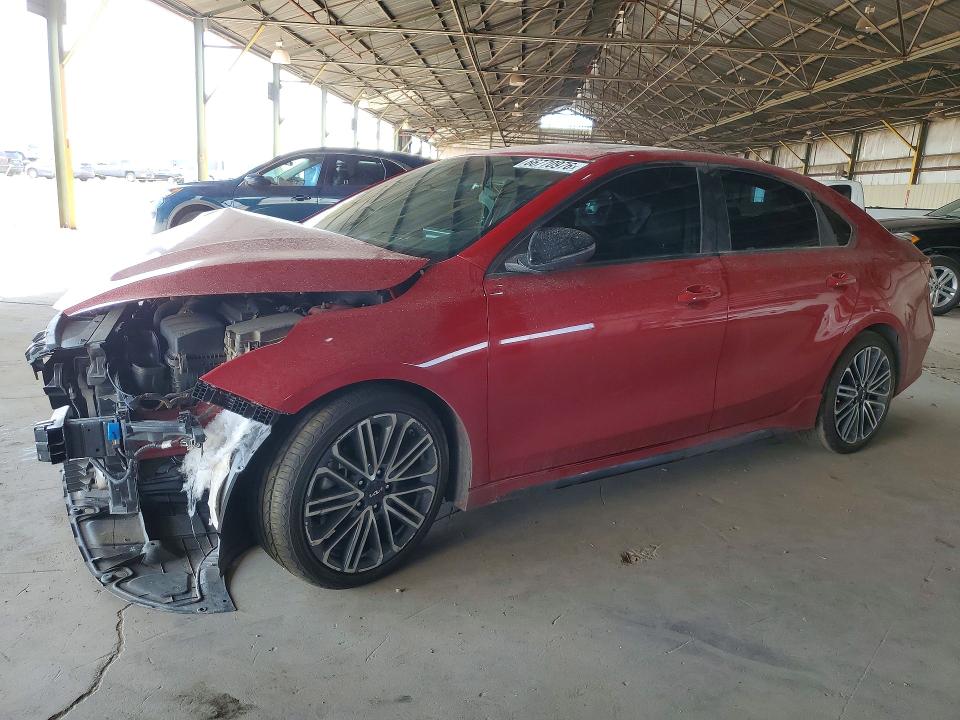 66770976 :رقم المزاد ، 3KPF44AC3NE463067 vin ، 2022 Kia Forte مزاد بيع