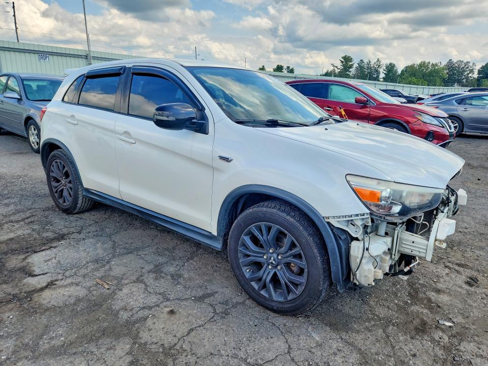 67068666 :رقم المزاد ، JA4AP3AU6HZ052608 vin ، 2017 Mitsubishi Outlander Sport مزاد بيع