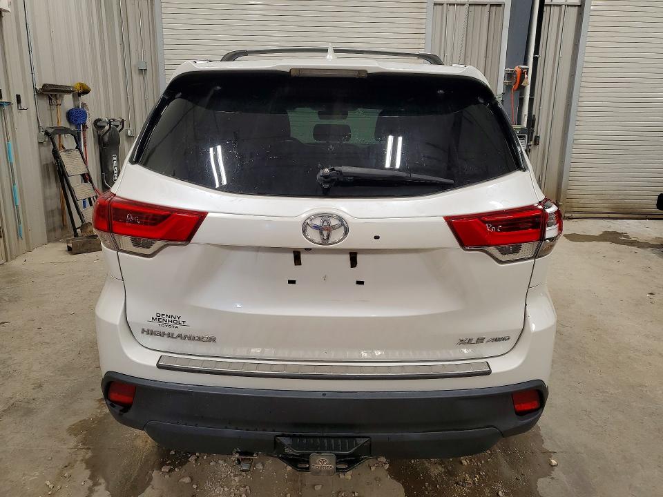 Aukcja sprzedaży 2018 Toyota Highlander, vin: 5TDJZRFH5JS857862, numer aukcji: 64259496