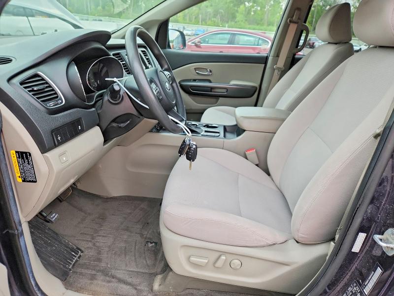 64561746 :رقم المزاد ، KNDMB5C16M6668269 vin ، 2021 Kia Sedona مزاد بيع