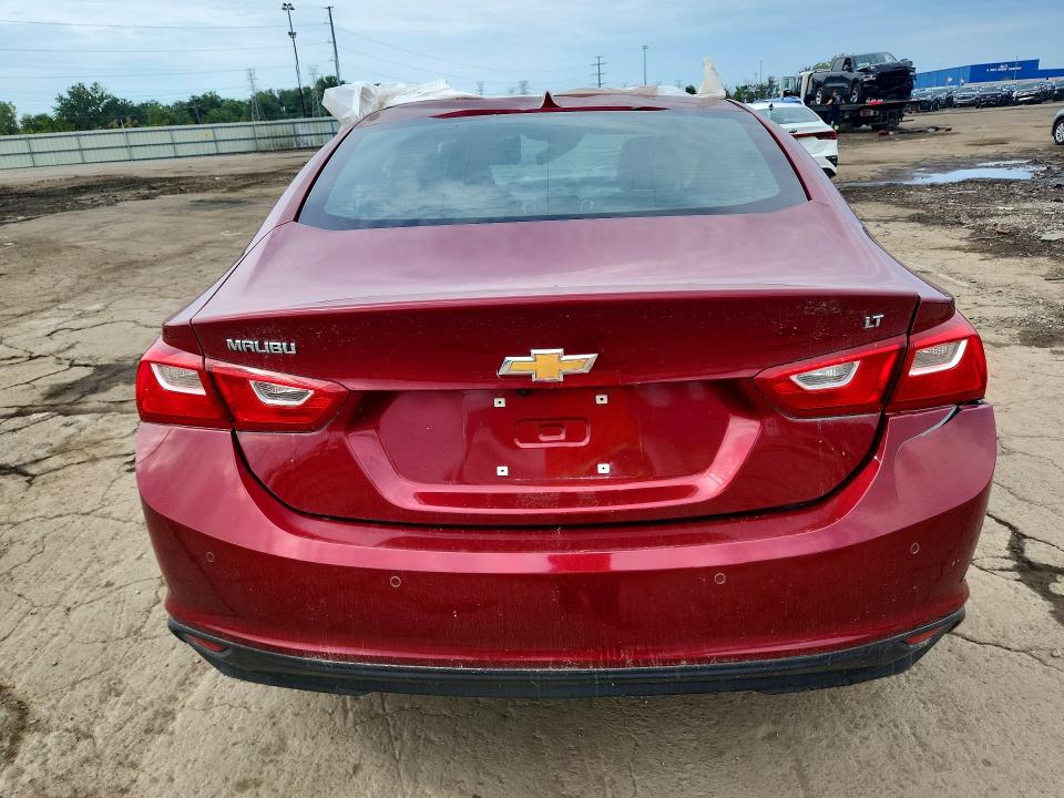 Продаж на аукціоні авто 2018 Chevrolet Malibu, vin: 1G1ZD5ST8JF165723, номер лоту: 67300586