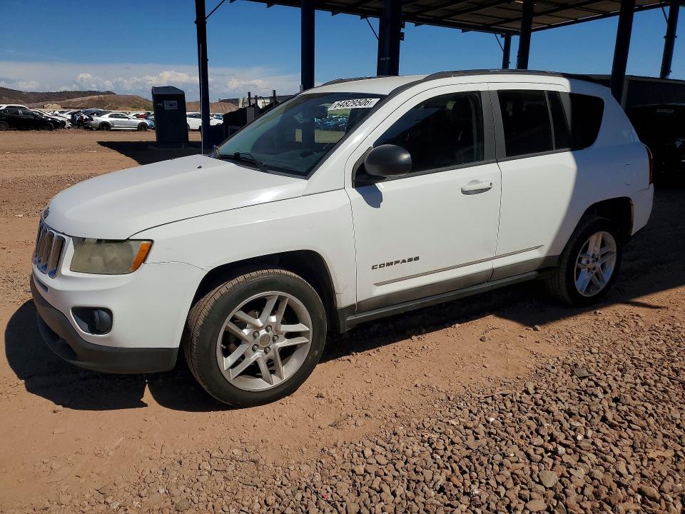 2011 Jeep Compass მანქანა იყიდება აუქციონზე, vin: 1J4NT5FB0BD137688, აუქციონის ნომერი: 64829506
