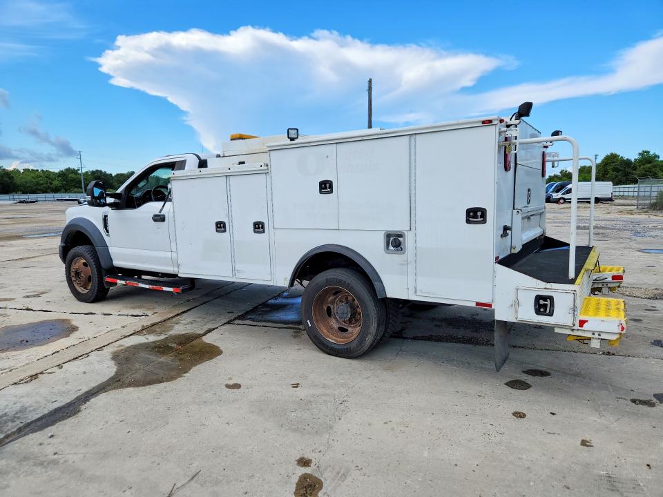64262996 :رقم المزاد ، 1FDUF5HY6JDA01067 vin ، 2018 Ford F550 مزاد بيع