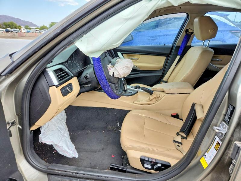 Продаж на аукціоні авто 2017 Bmw 320, vin: WBA8E1G3XHNU15672, номер лоту: 55835066