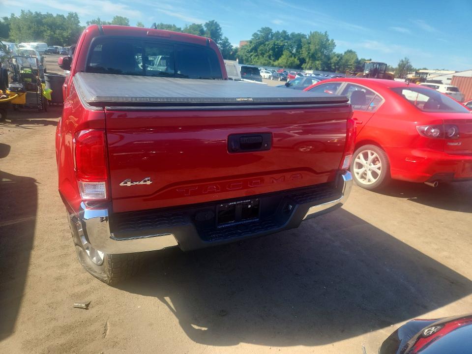 2016 Toyota Tacoma მანქანა იყიდება აუქციონზე, vin: 5TFSX5EN5GX040713, აუქციონის ნომერი: 63146416