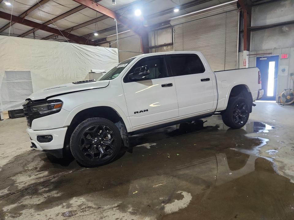 64451216 :رقم المزاد ، 1C6SRFHT7PN632658 vin ، 2023 Ram 1500 مزاد بيع